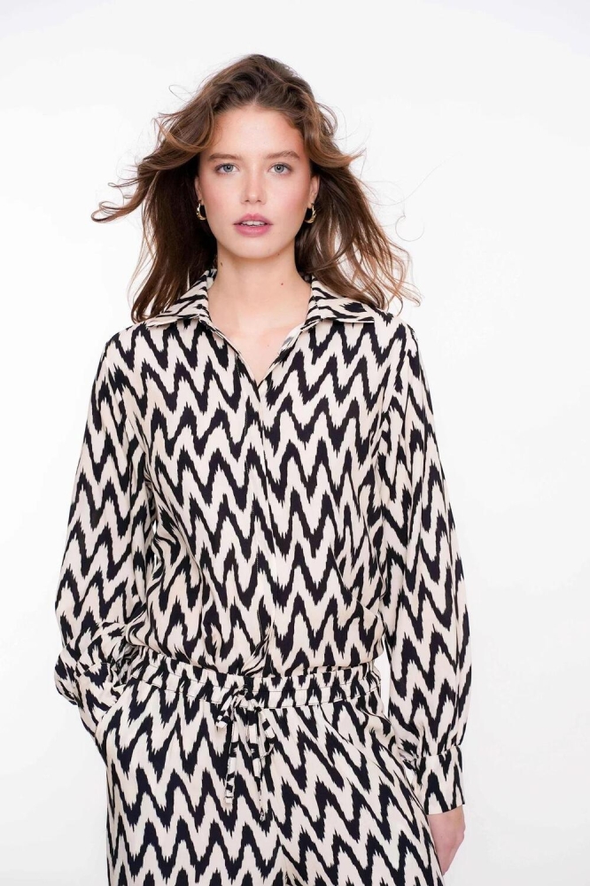 ZIGZAG BLOUSE 53163 70 Black/Off white